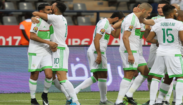 الجزائر – غينيا ( ودي) : المنتخب الوطني باللون الأبيض