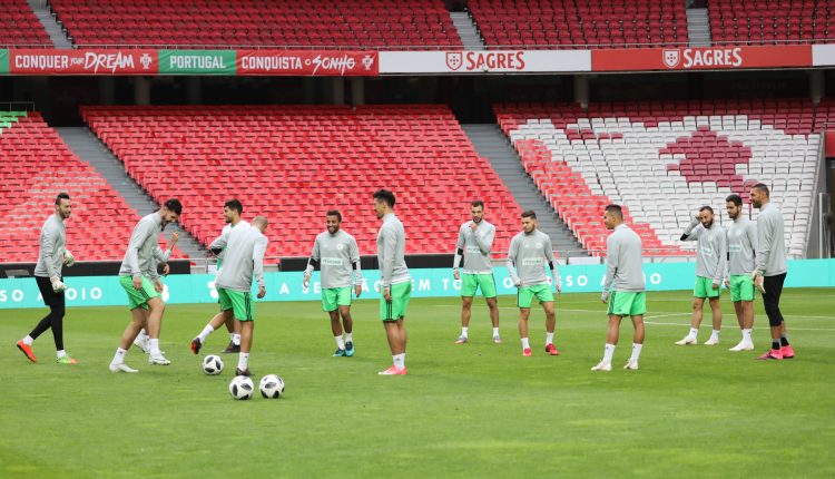 Madjer : « Une mission très difficile attend les joueurs »