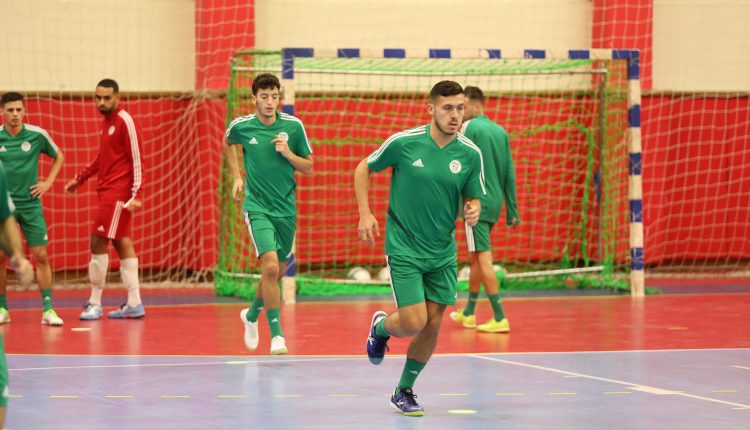 ELIMINATOIRES DE LA CAN 2020: ENTRAINEMENT DES ALGERIENS AU CAIRE