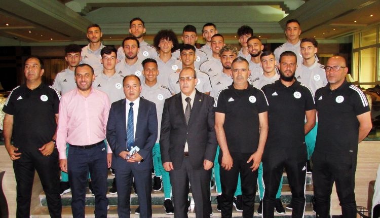 COUPE ARABE DES NATIONS U20 :  L’AMBASSADEUR D’ALGERIE AU CAIRE ET SON EQUIPE AUX PETITS SOINS AVEC LES VERTS