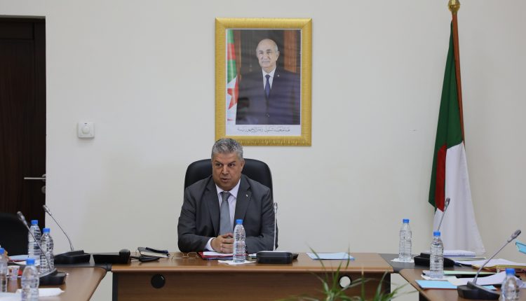 بيان صحفي:المكتب الفدرالي يحدد رزنامة الجمعيات العامة لمطابقة القوانين الأساسية الوضعية والانتخابية لمختلف الرابطات