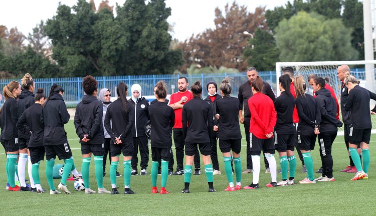 EQUIPE NATIONALE FEMININE A :  LES VERTES A PIED D’ŒUVRE A TUNIS