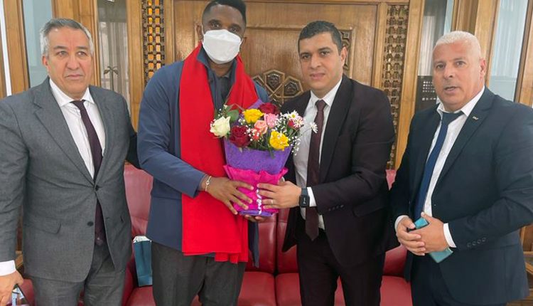 LE PRESIDENT DE LA FECAFOOT, SAMUEL ETO’O FILS, ARRIVE EN ALGERIE