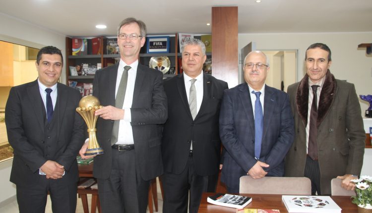 رئيس الفاف يستقبل سفير الإتحاد الأوروبي بالجزائر