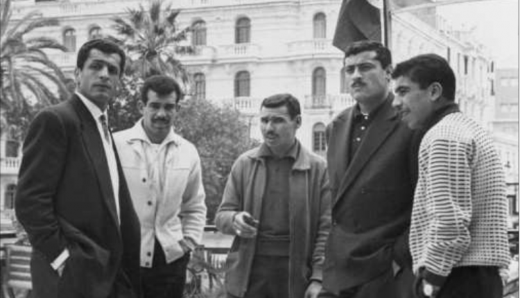 64ème ANNIVERSAIRE DE L’ÉQUIPE DU FLN :  L’HOMMAGE DE LA JEUNE GÉNÉRATION