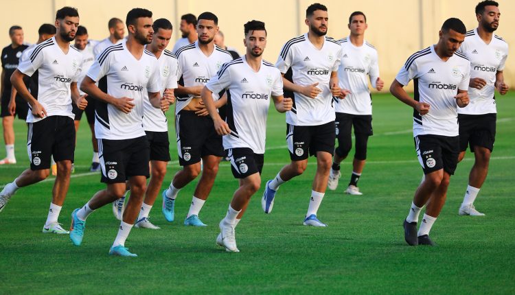 تصفيات كان 2023 : انطلاق التربص بمشاركة 21 لاعبا