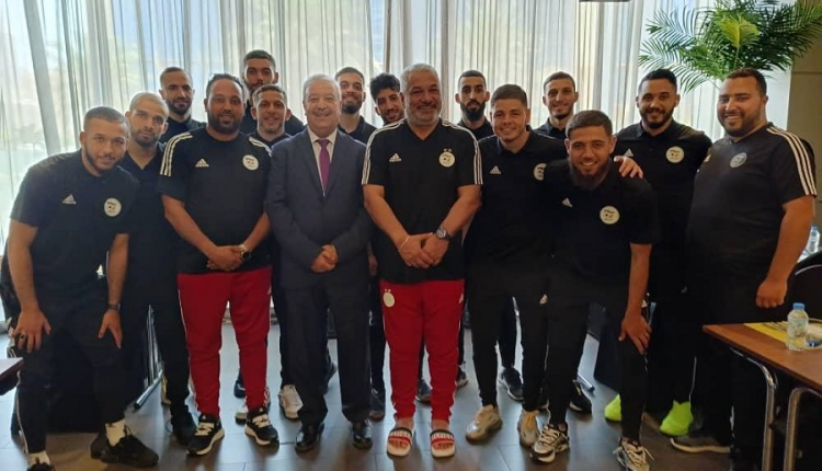 كأس العرب لكرة القدم الصالات – جدة 2023: زيارة القنصل العام الجزائري للمنتخب الوطني