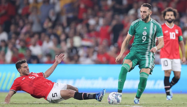 EN AMICAL, ÉGYPTE – ALGÉRIE(1 – 1)  QUE CE FUT COMPLIQUÉ