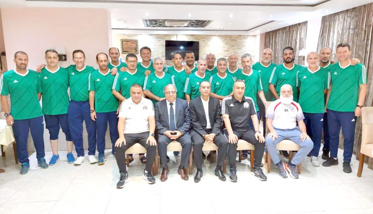 المديرية الفنية الوطنية / تكوين : الرئيس صادي يتفقد تربص اللاعبين الدوليين السابقين