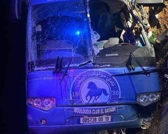 MC EL-BAYADH : LA FAF SOUHAITE PROMPT RÉTABLISSEMENT AUX BLESSÉS DE L’ACCIDENT