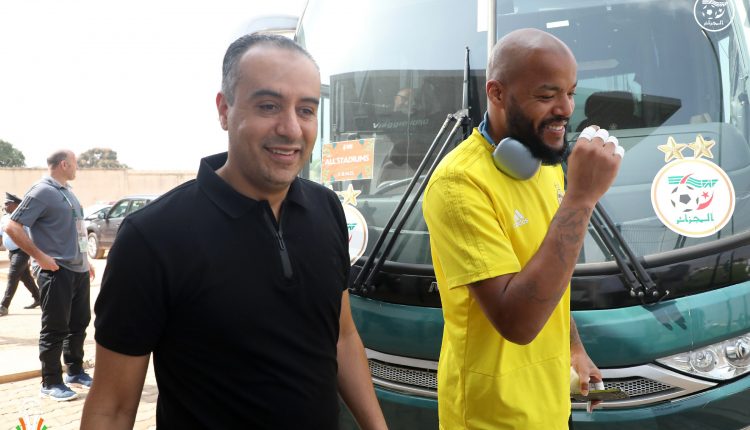 كأس إفريقيا 2023 /كوت ديفوار : رئيس الفاف حاضر مع الخضر في الحصة التدريبية